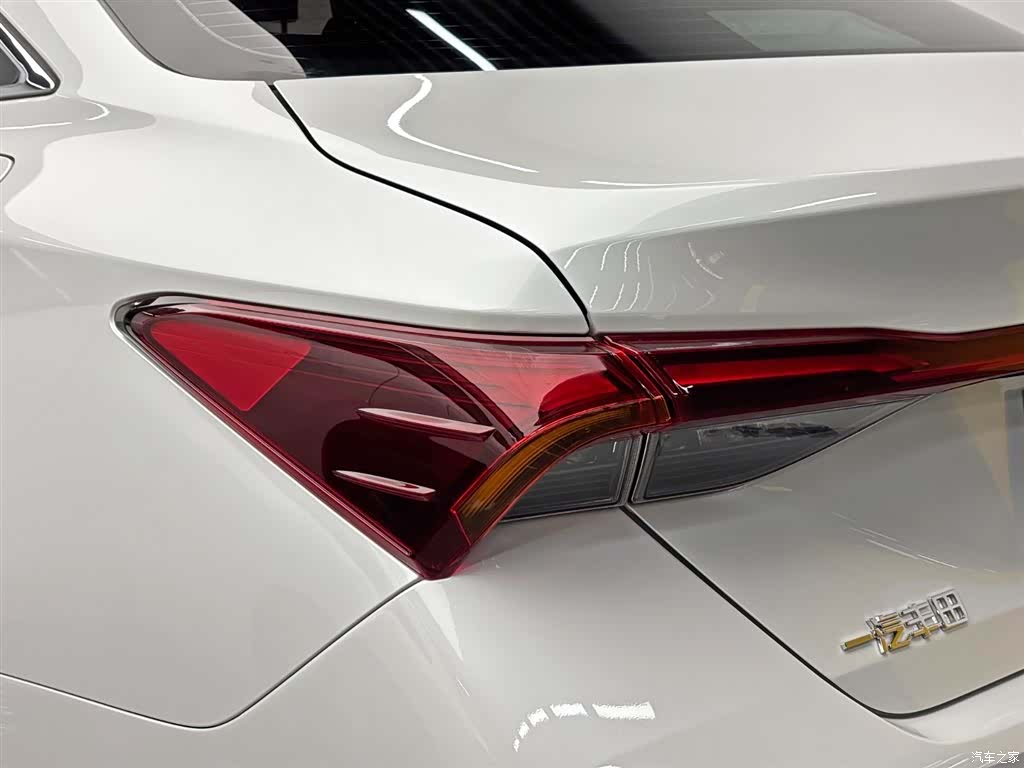 Toyota Avalon, 2024 10