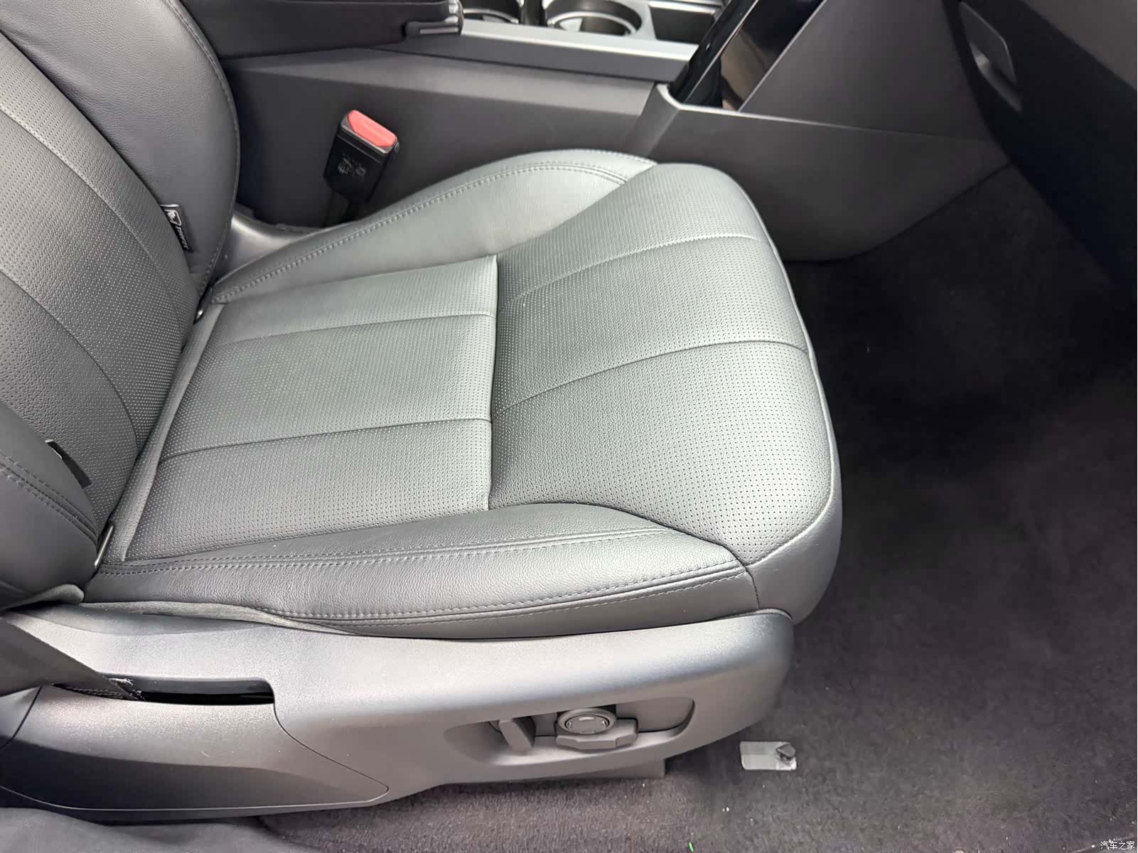 Land Rover Discovery, 2020 36