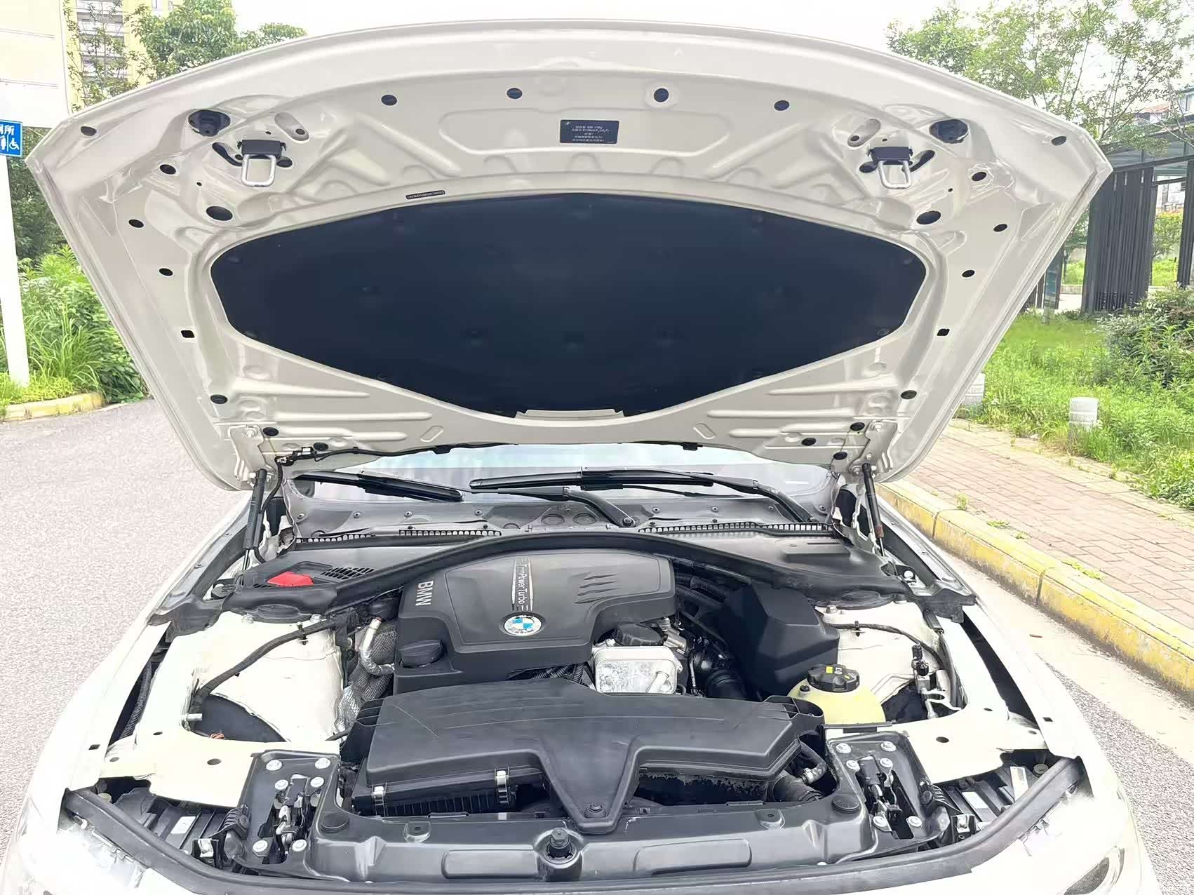 BMW 3 Series, 2015 24