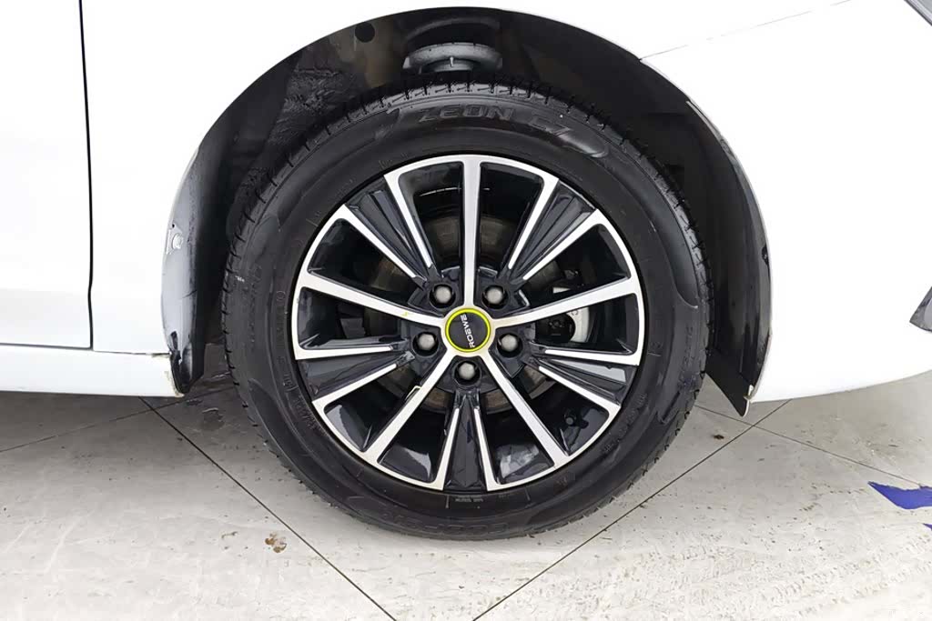 Roewe i5, 2022 6