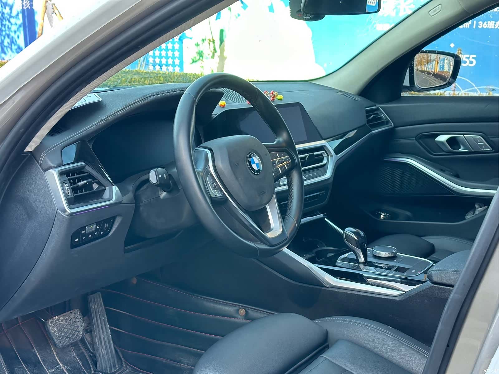 BMW 3 Series, 2019 все фото