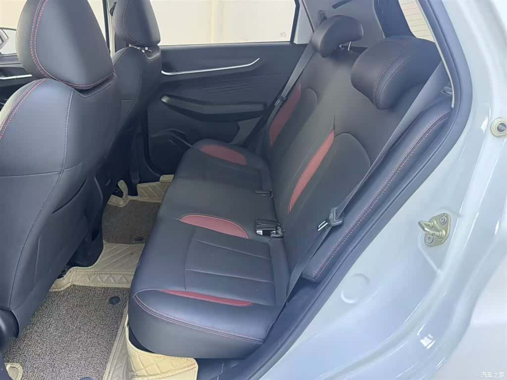 Geely X3, 2022 7