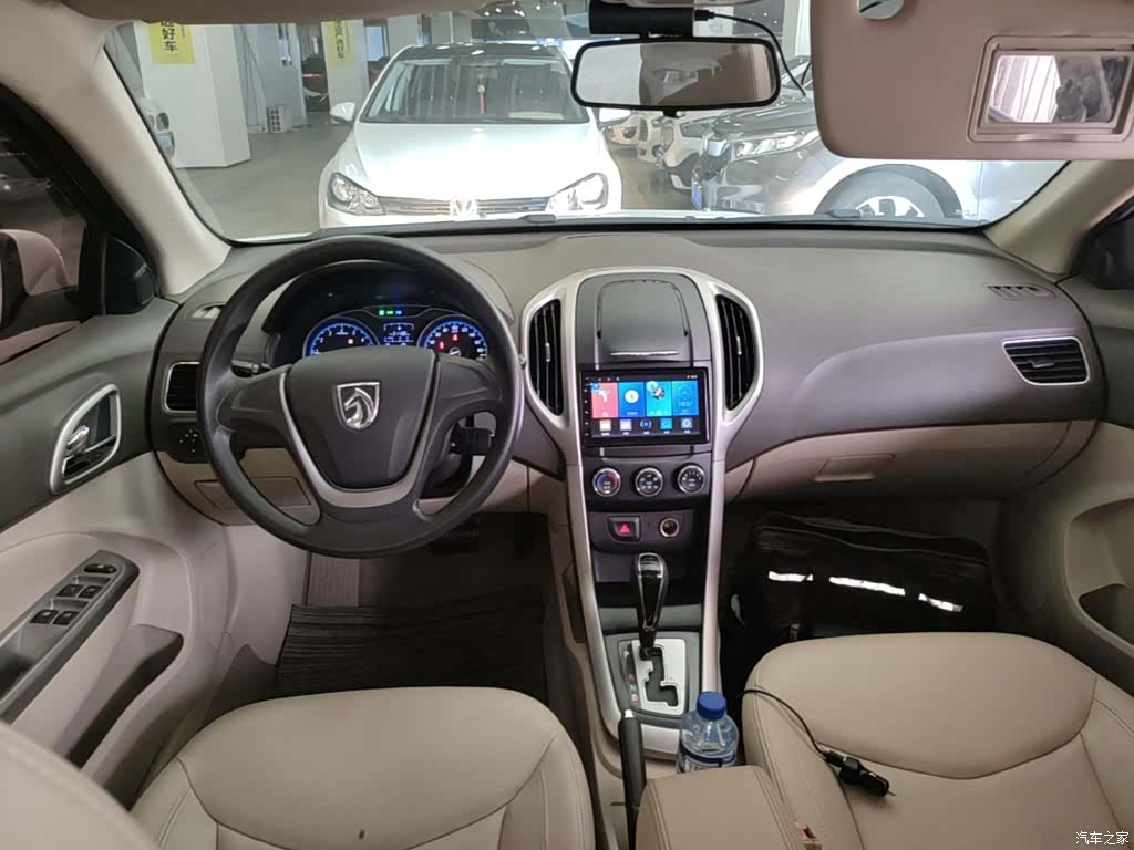 Wuling 630, 2015 10