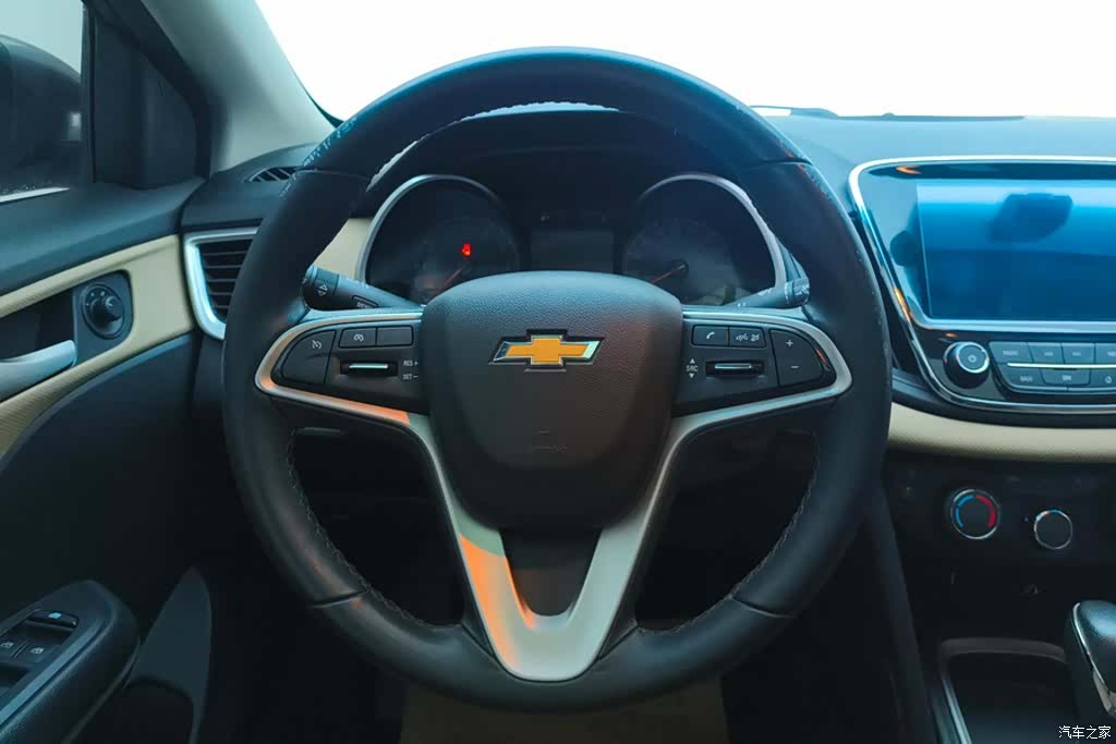 Chevrolet 320, 2022 15
