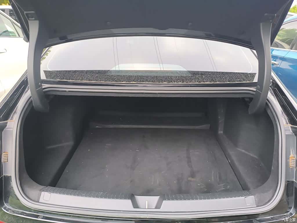 Wuling Starlight, 2025 19