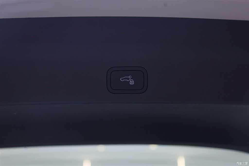 Li Auto L6, 2025 7