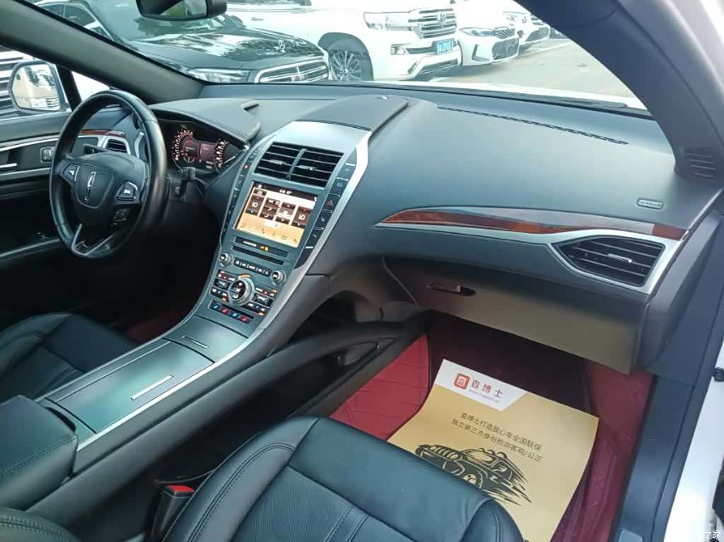 Lincoln MKZ, 2018 12