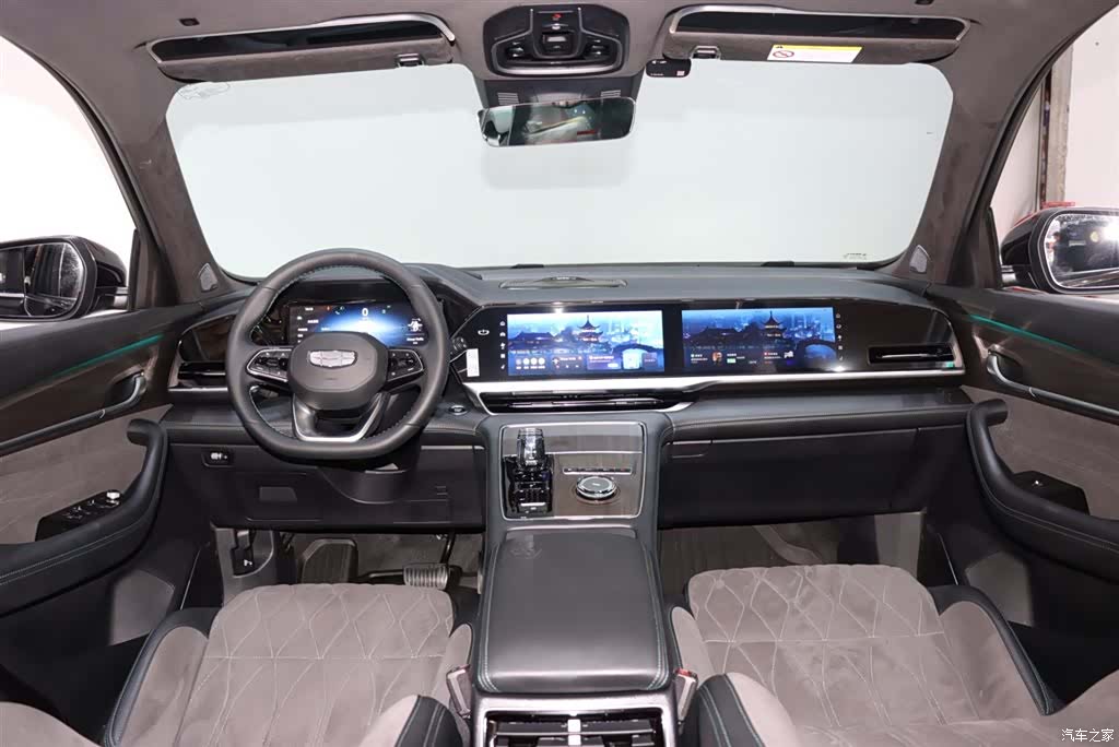 Geely Xingyue L, 2025 12