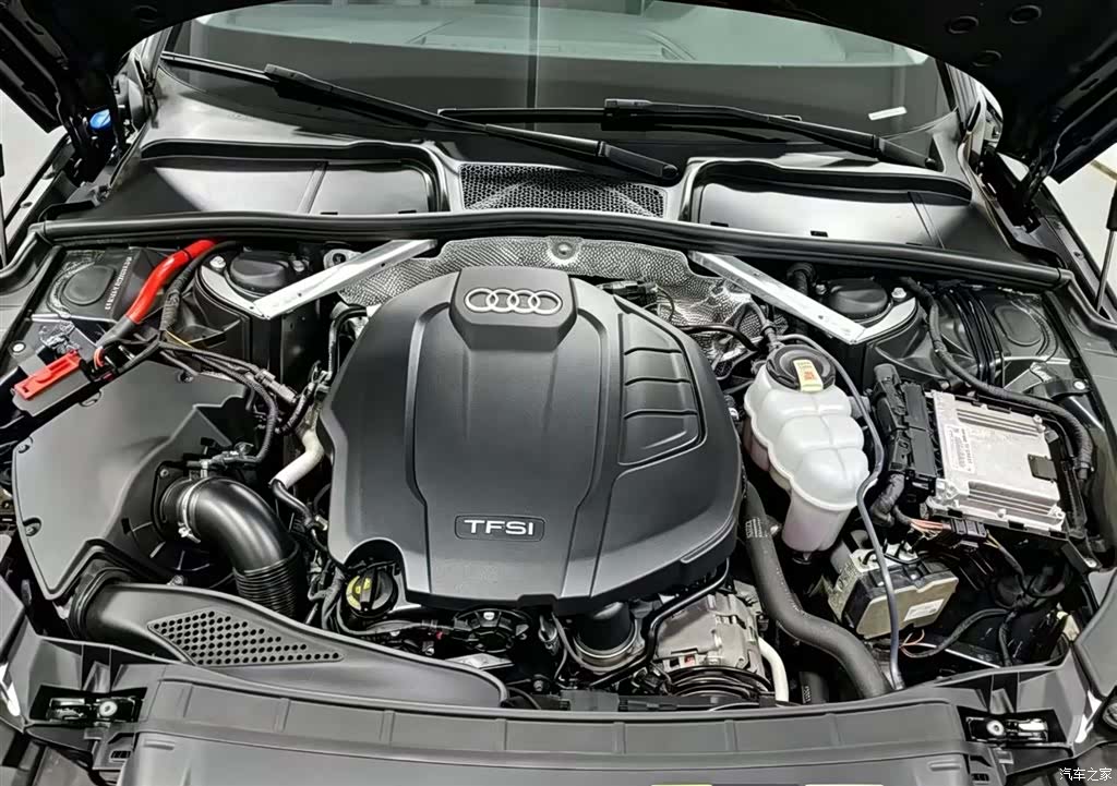 Audi A4L, 2020 16