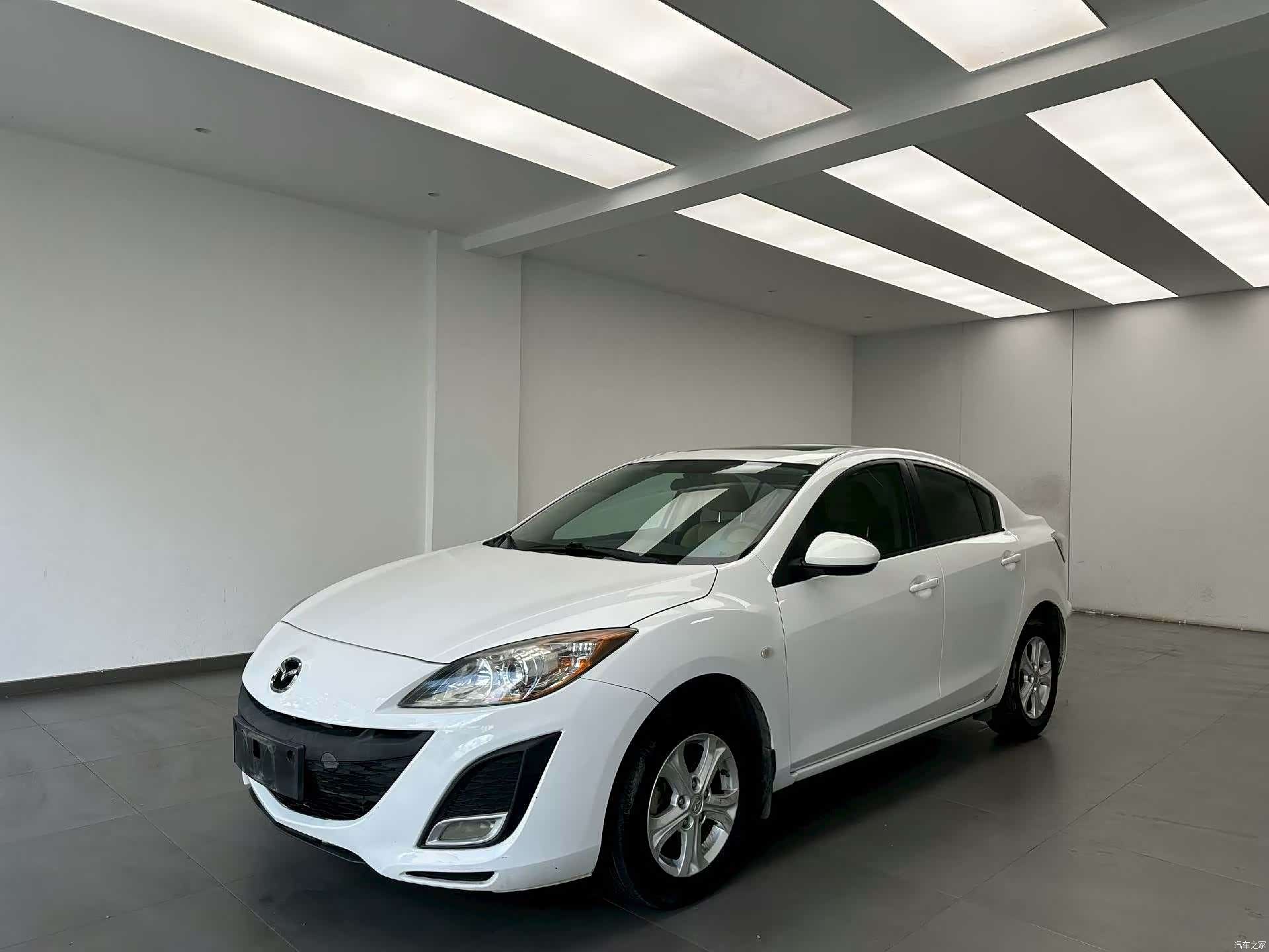 Mazda 3, 2012 1
