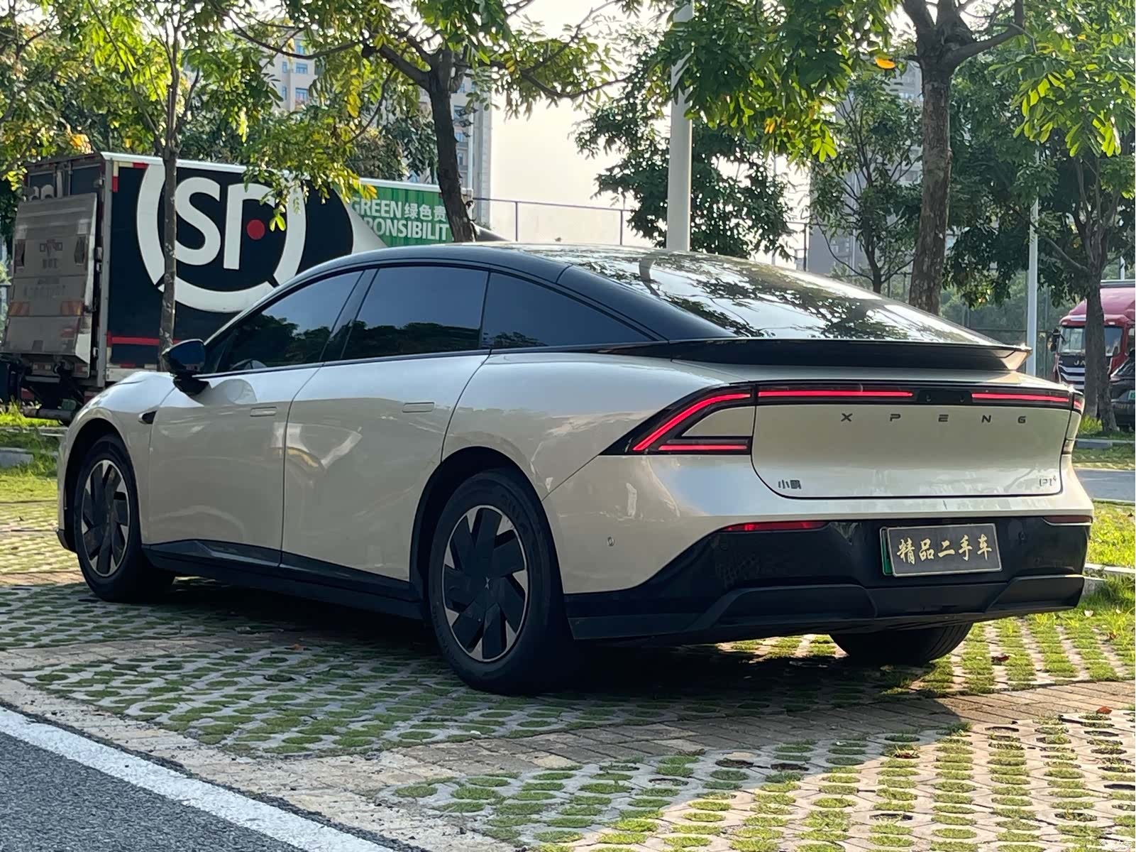 Xpeng P7, 2025 8