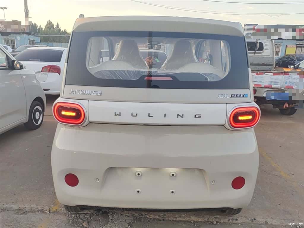 Wuling MINIEV, 2026 6