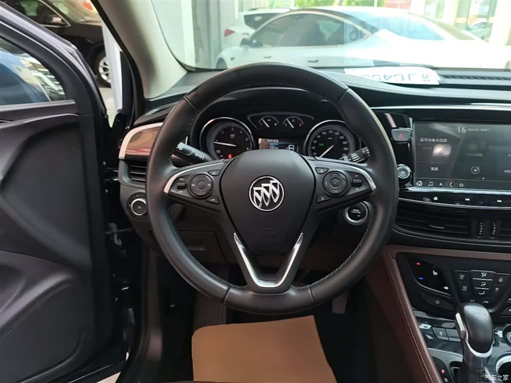 Buick Envision Plus, 2021 11