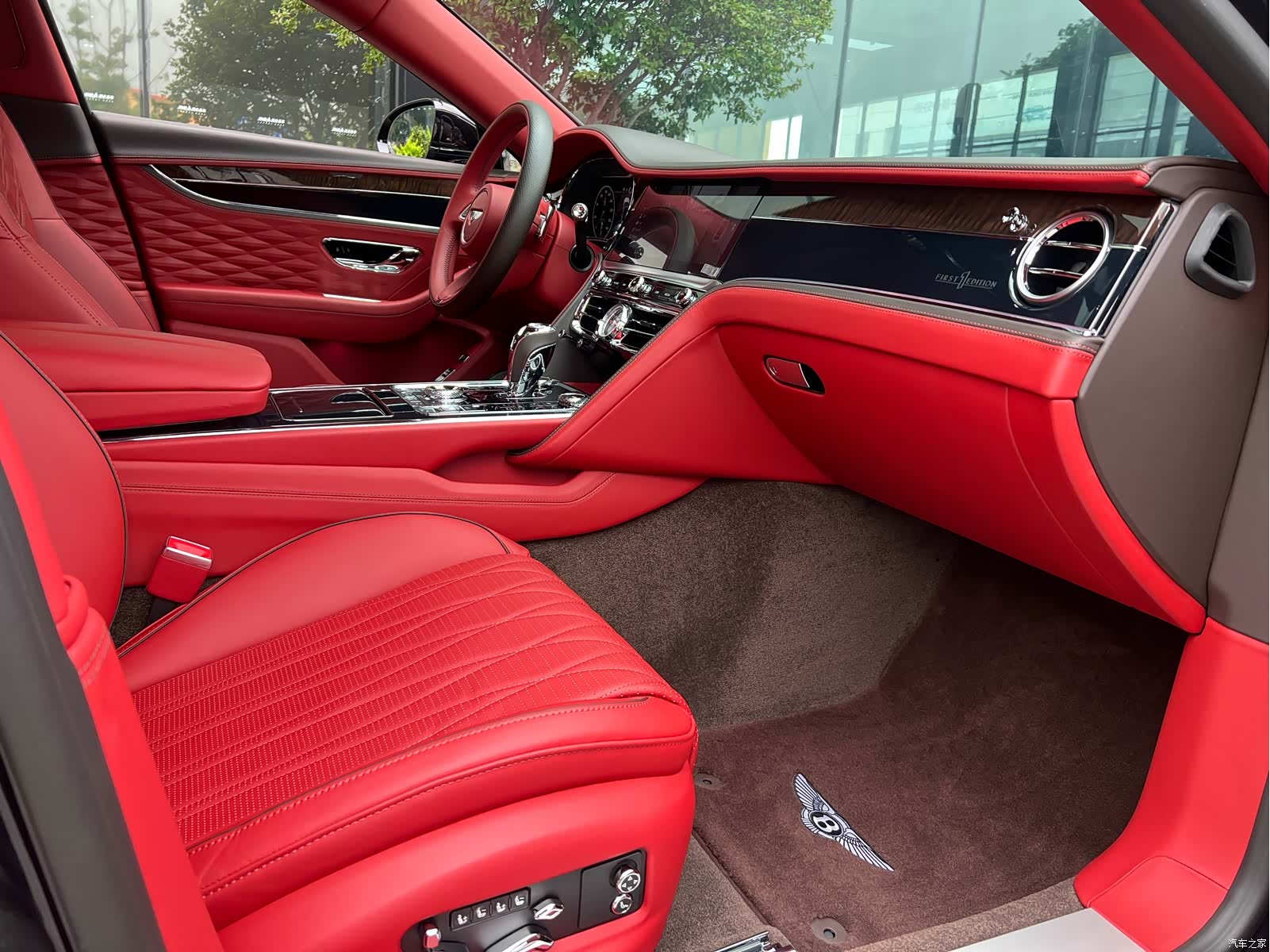 Bentley Flying Spur, 2021 13