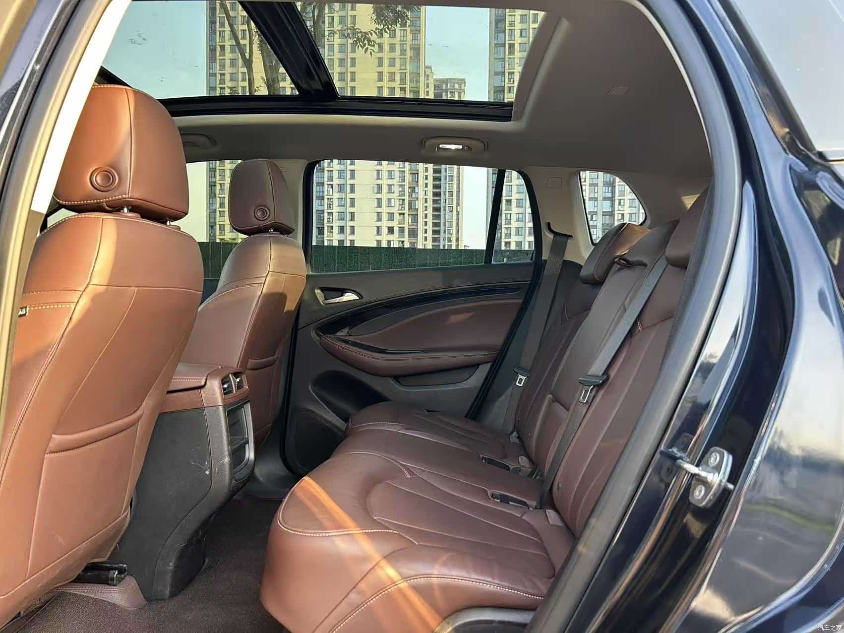 Buick Envision Plus, 2020 6