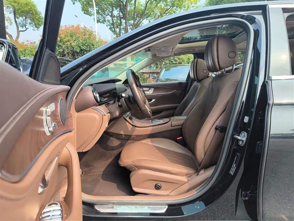 Mercedes-Benz E-class Mercedes-Benz E-class