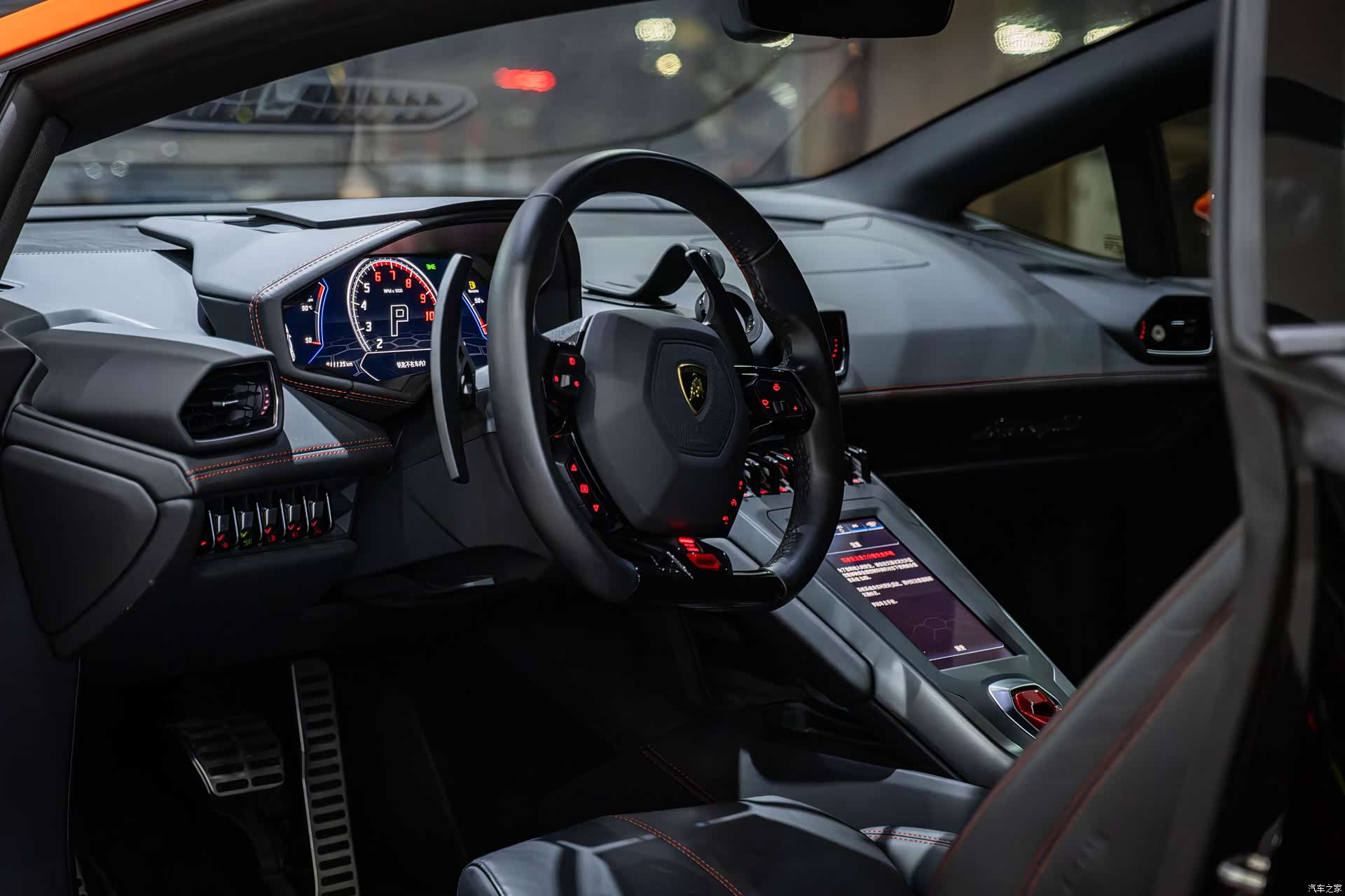 Lamborghini Huracán, 2023 10