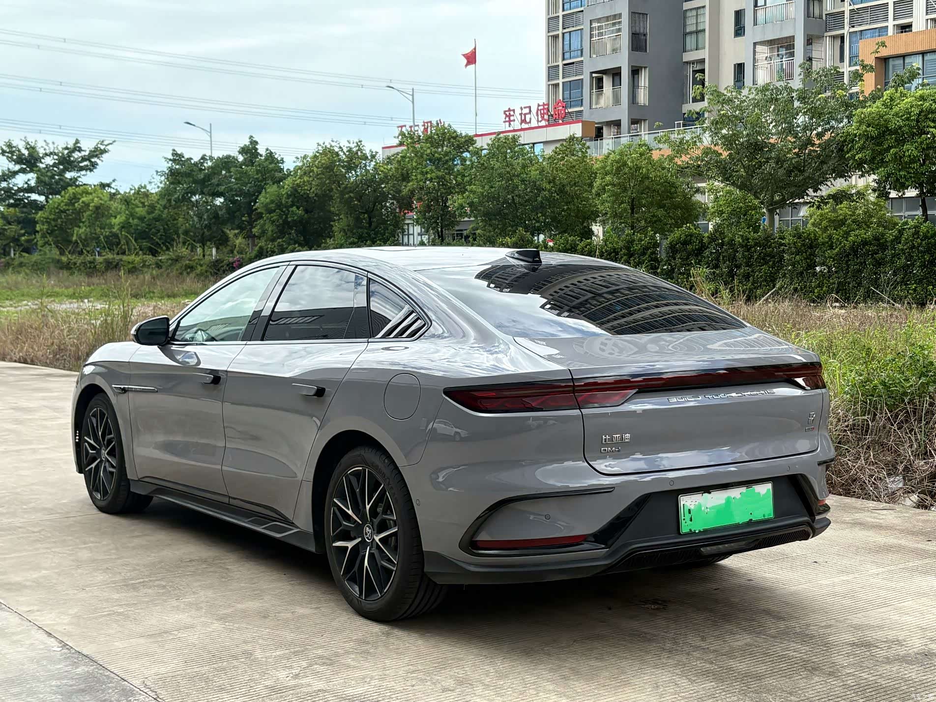 BYD Han, 2025 все фото