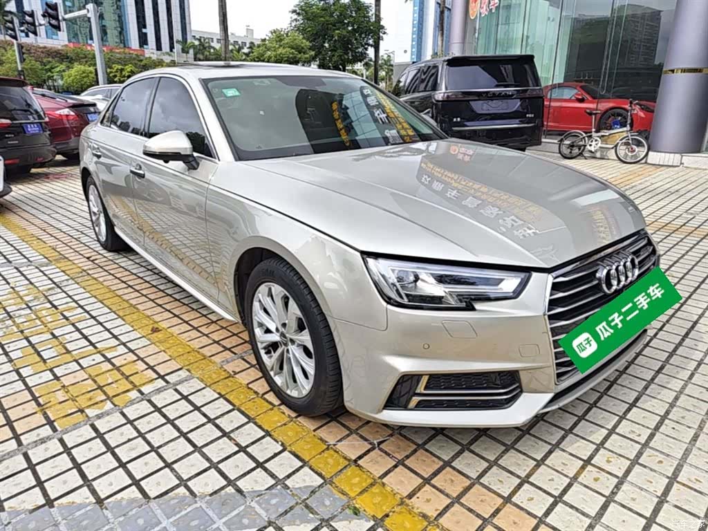 Audi A4L, 2019 4