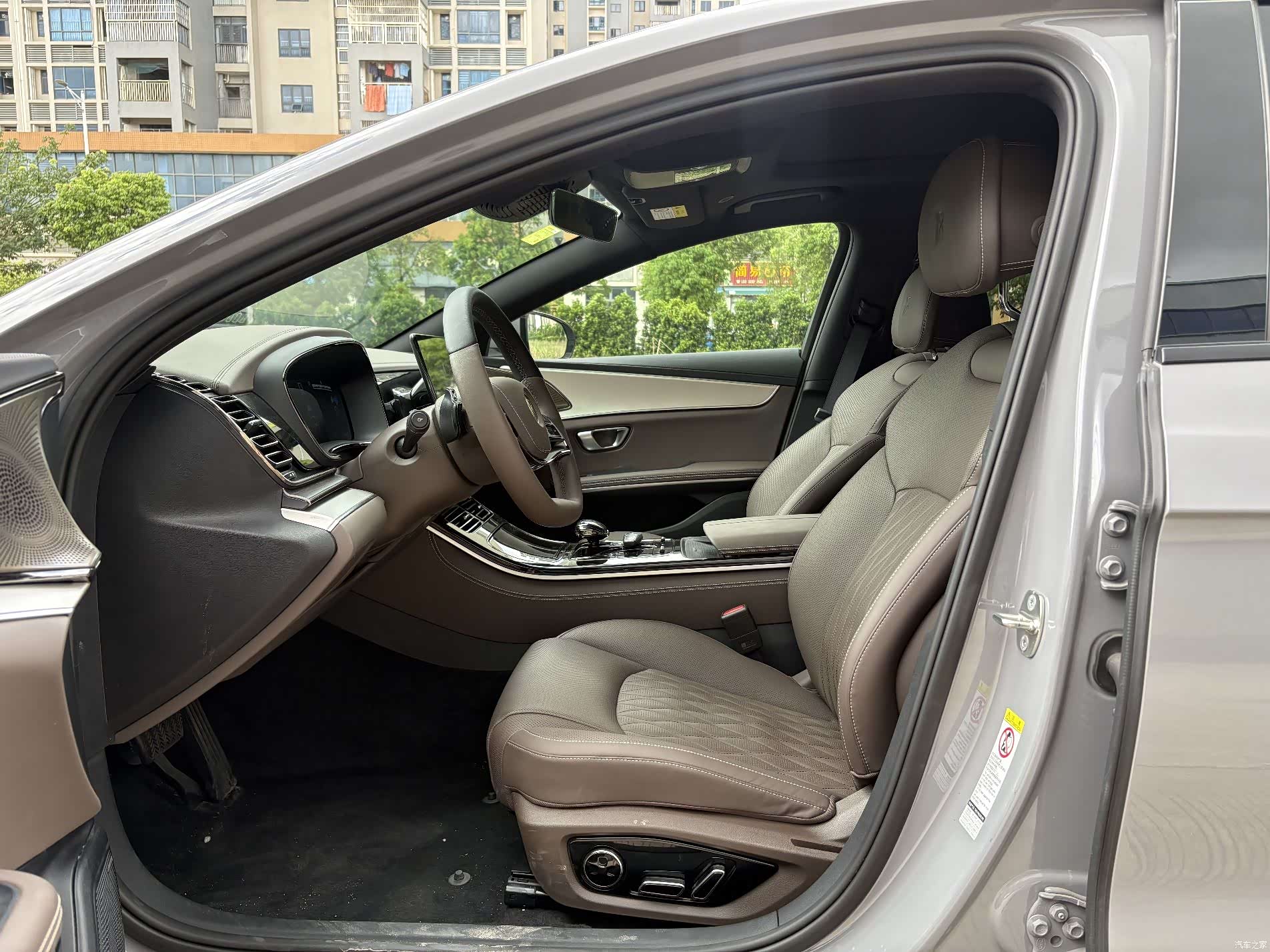 BYD Han, 2025 3