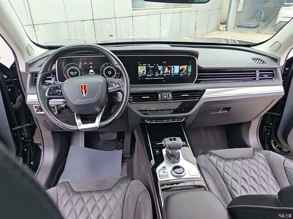 Hongqi HS5, 2020 10