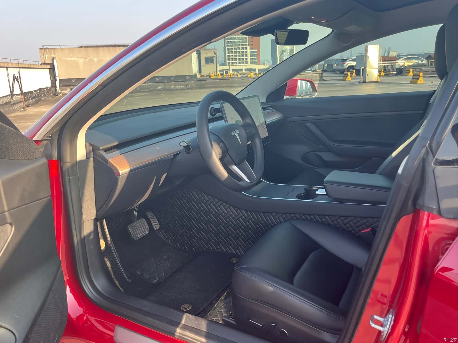 Tesla Model 3, 2020 9