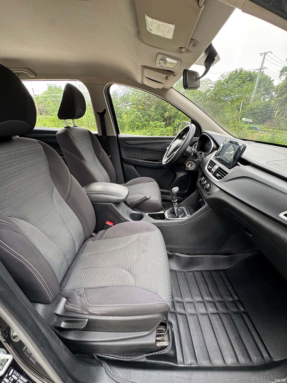 Wuling 730, 2019 10