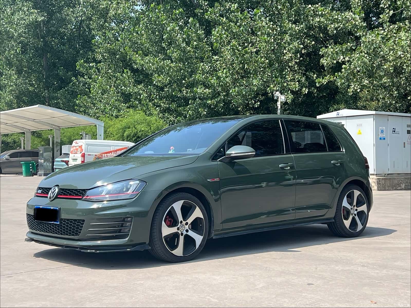 Volkswagen Golf, 2016 1