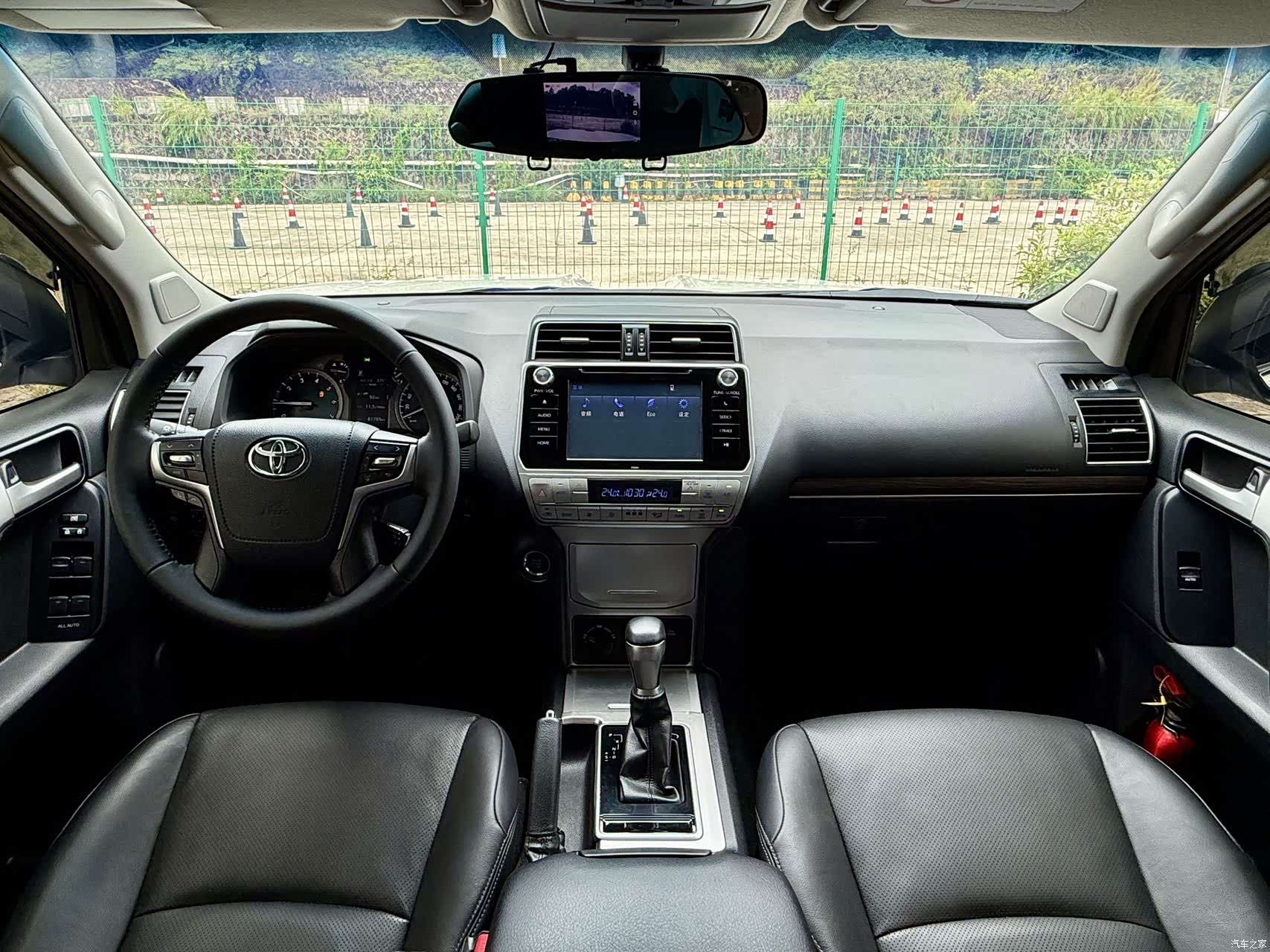 Toyota Prado, 2019 14