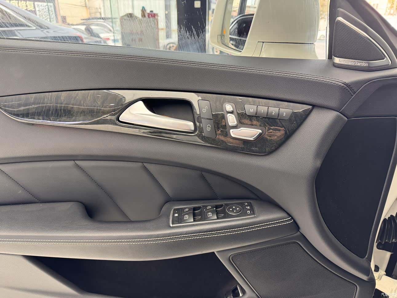Mercedes-Benz CLS, 2017 29