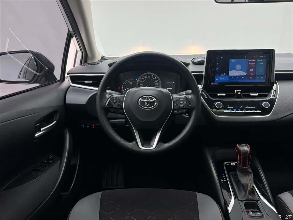 Toyota Corolla, 2023 12