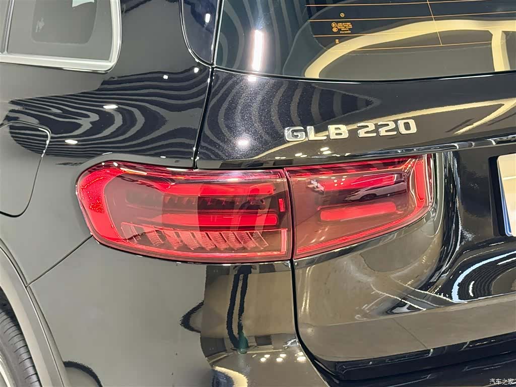 Mercedes-Benz GLB, 2024 9
