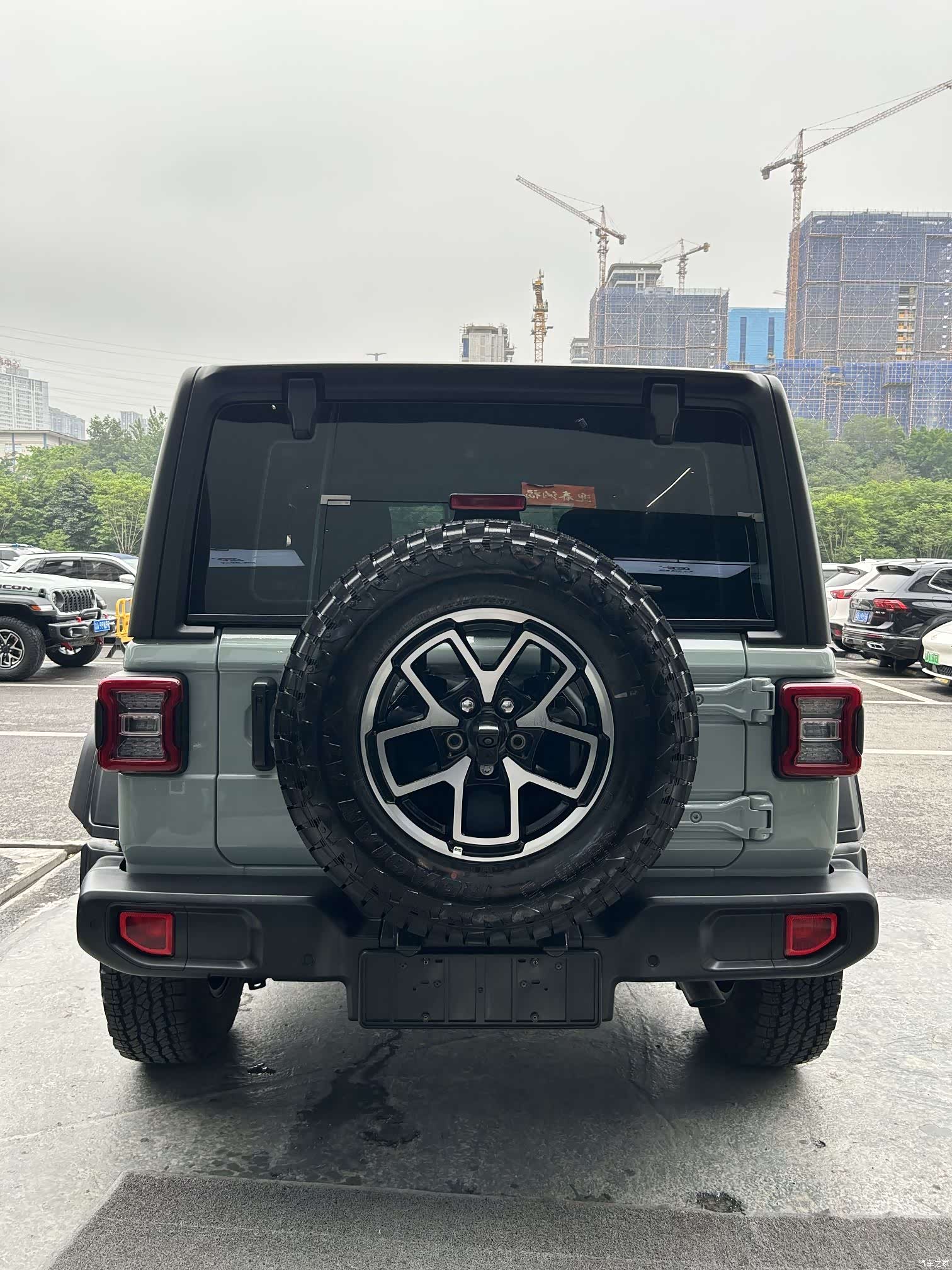 Jeep Wrangler, 2024 15