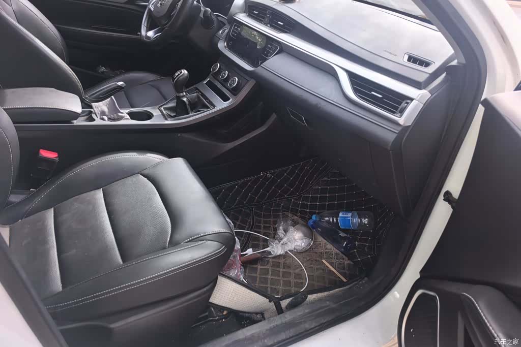 Geely Emgrand, 2020 8