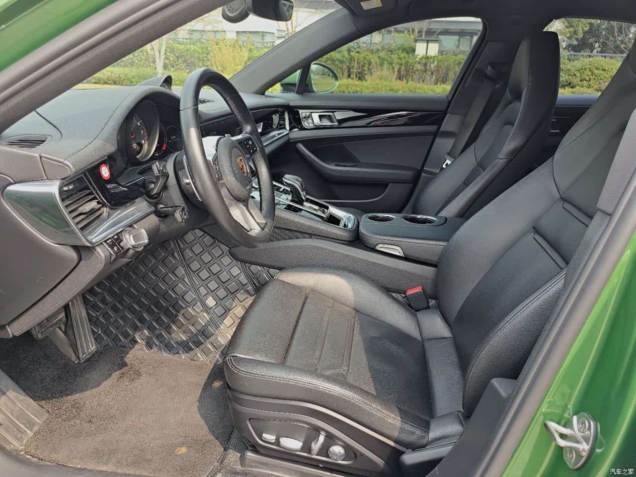 Porsche Panamera, 2020 9