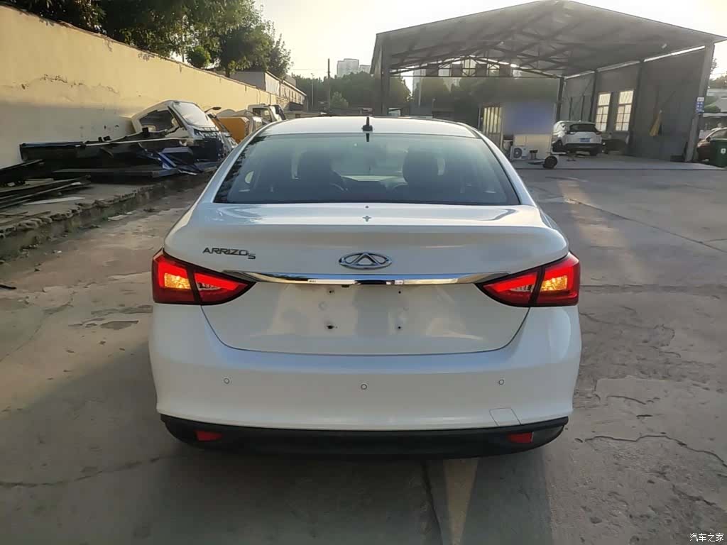 Chery 5, 2016 6