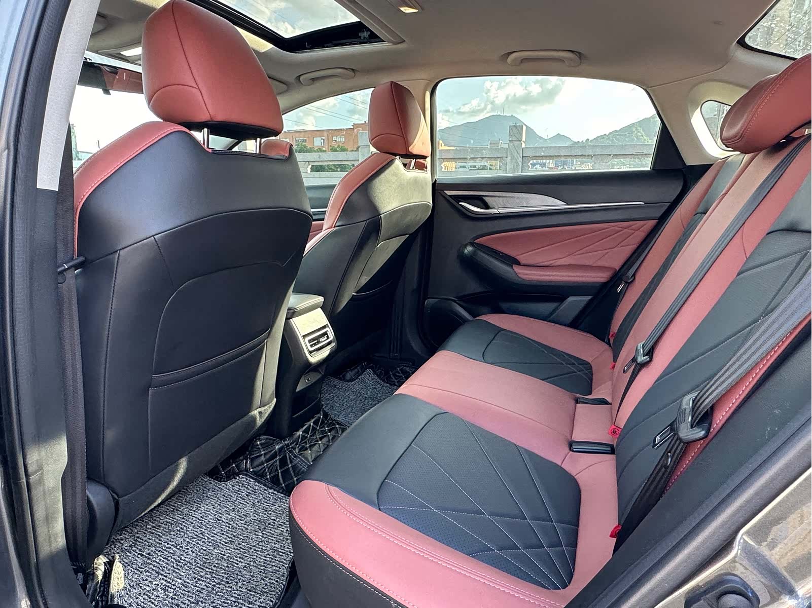 Changan Eado, 2023 8