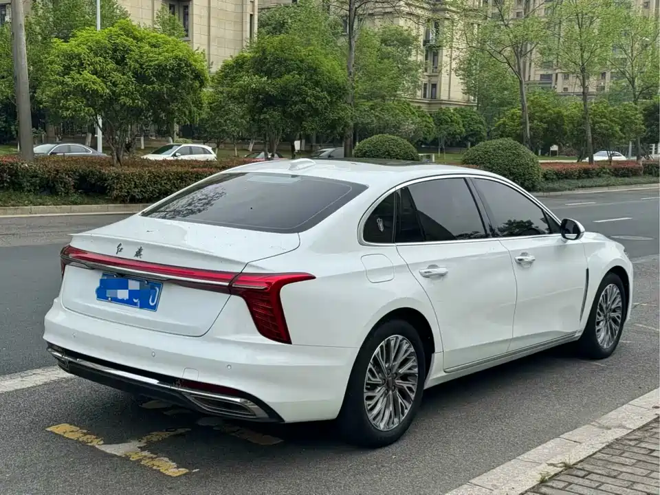 Hongqi H5
