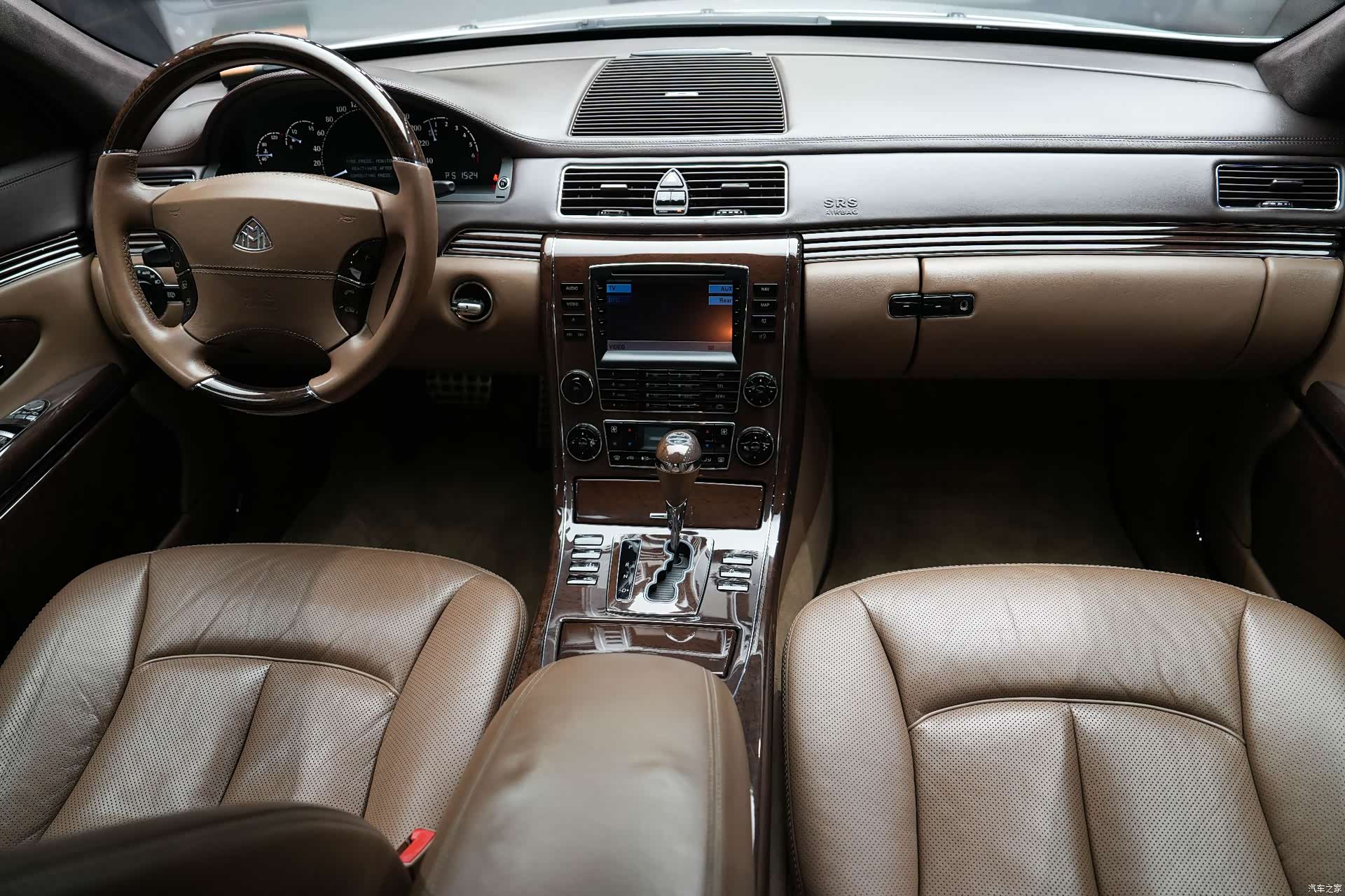 Maybach 57, 2012 22