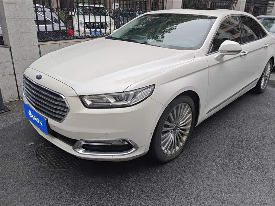 Ford Taurus