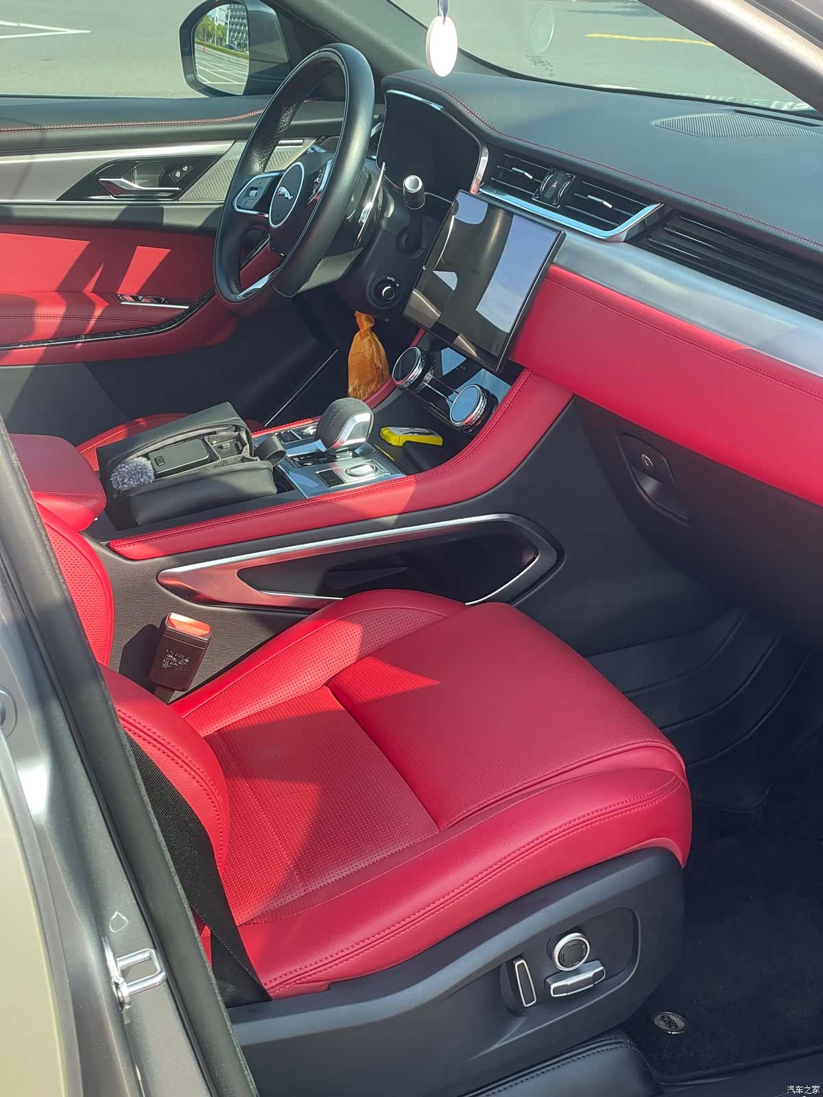 Jaguar F-PACE, 2022 14