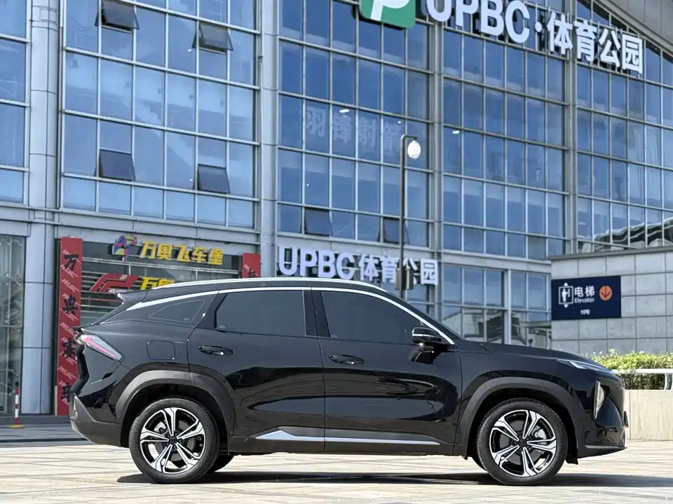 Geely Galaxy Galaxy L7