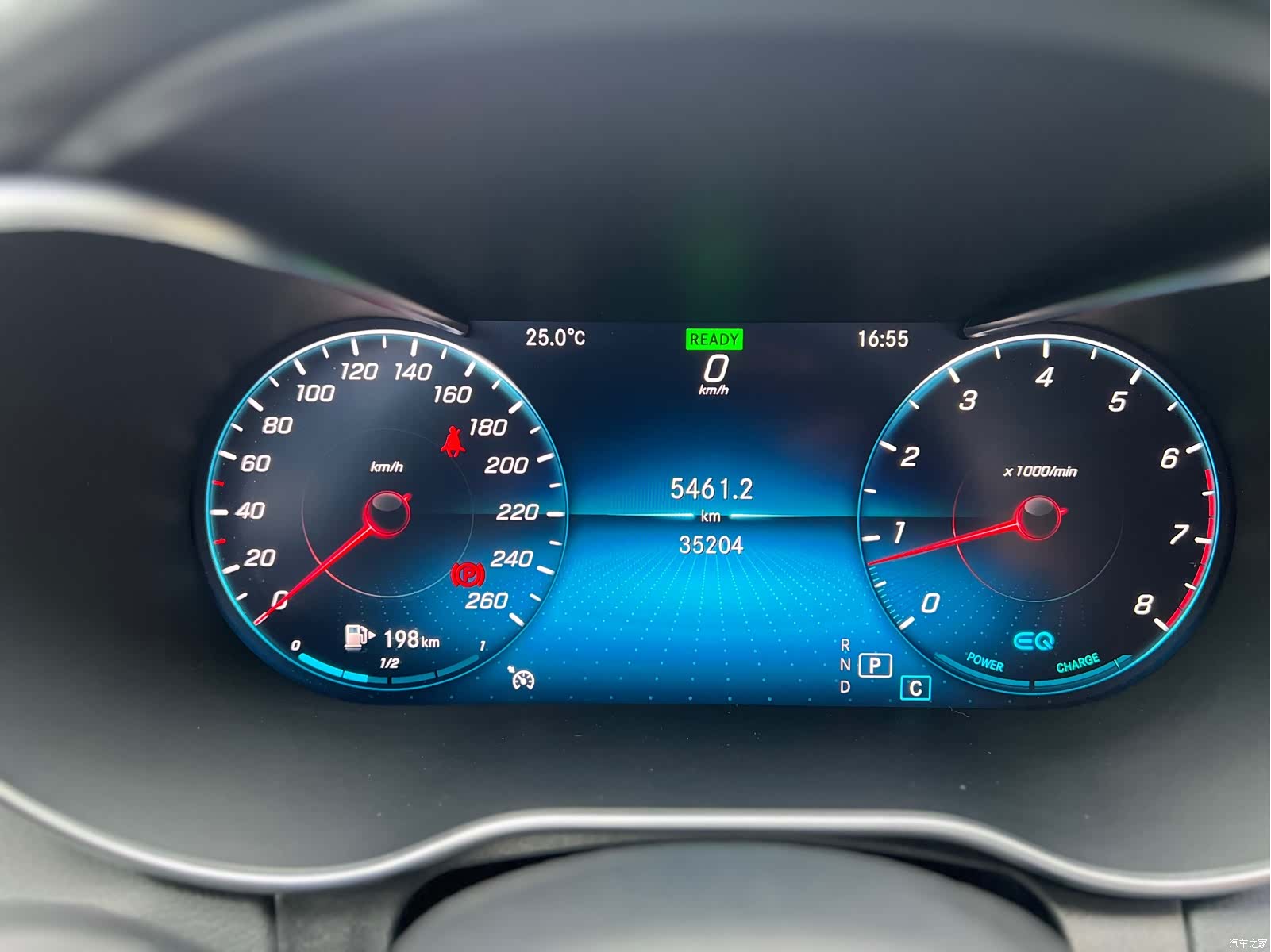 Mercedes-Benz C-Class, 2019 12