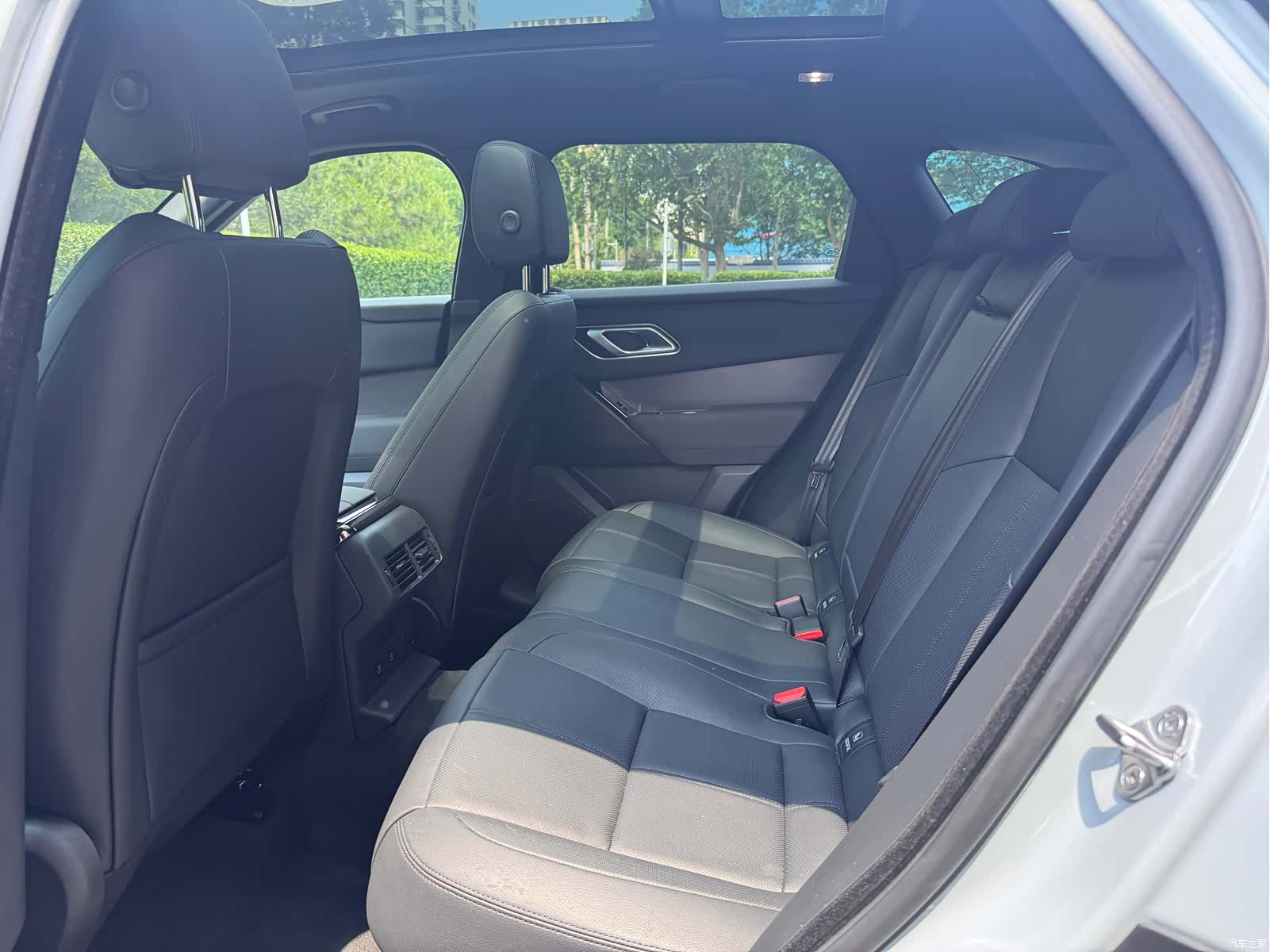 Land Rover Range Rover, 2023 17