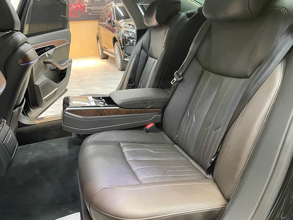 Audi A8 Audi A8