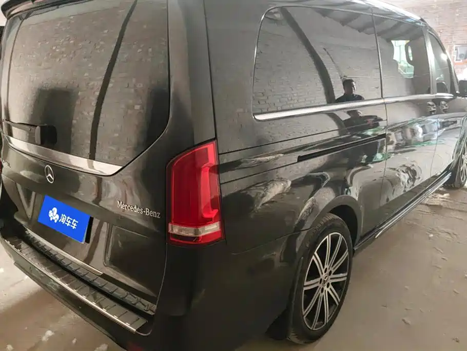 Mercedes-Benz V-class Mercedes-Benz V-class