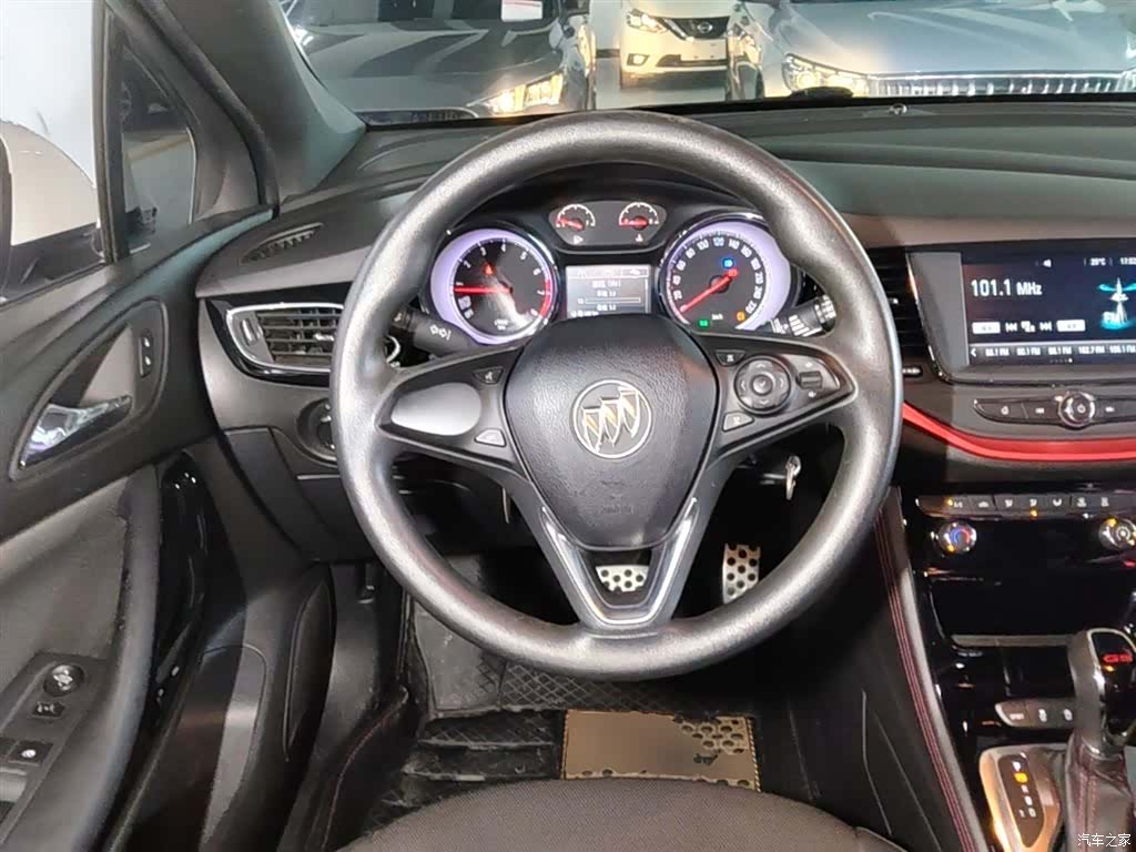 Buick Verano, 2017 11