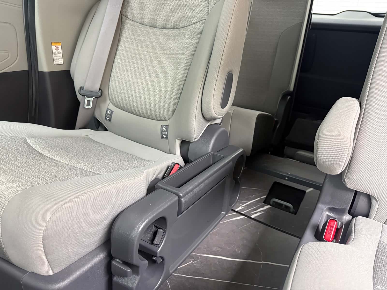 Toyota Sienna, 2023 20