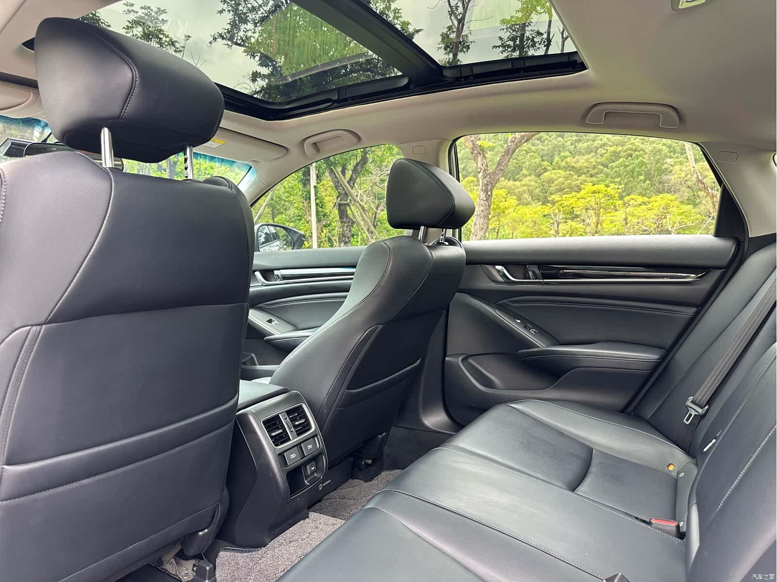 Honda Accord, 2019 6