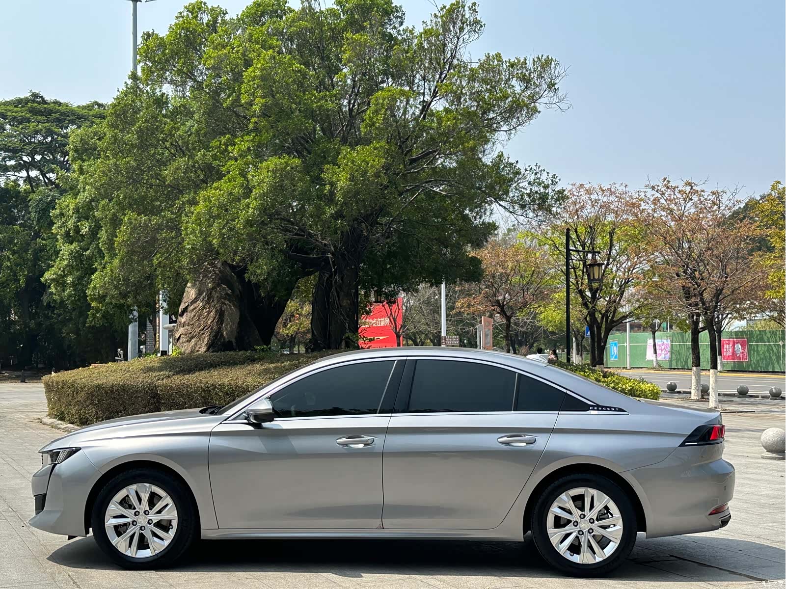 Peugeot 508L, 2023 18